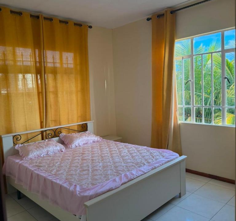 Grand Gaube House | 2-bedroom flat in Grand Gaube