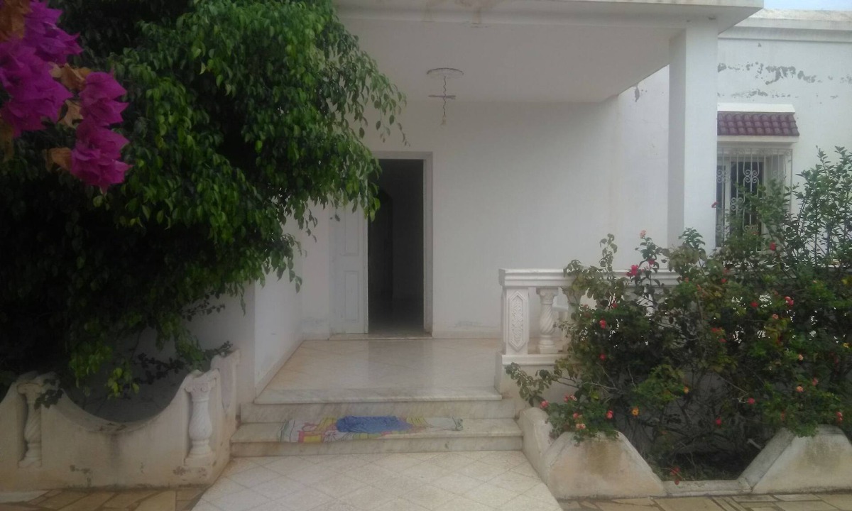 Eastern Hawaria House | A villa for rent for the summer in Haouaria Beach—Nabeul Governorate—Tunisia