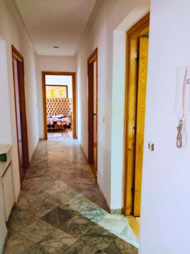 Ennasr Apartment | Appartement 3 Chambres Connecté Ennasr 2 - Proche Aéroport