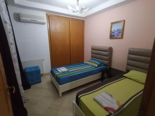 Ennasr Apartment | Appartement S3 Haut Standing 141m2 Connecté avec Fibre - 7-10 min Aéroport
