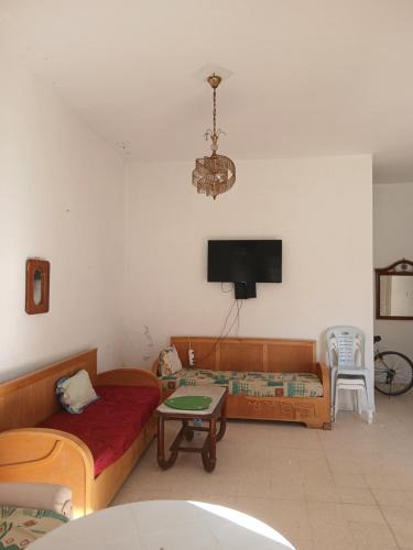 Menzel Jemil House | Chambre dans une villa a Corniche