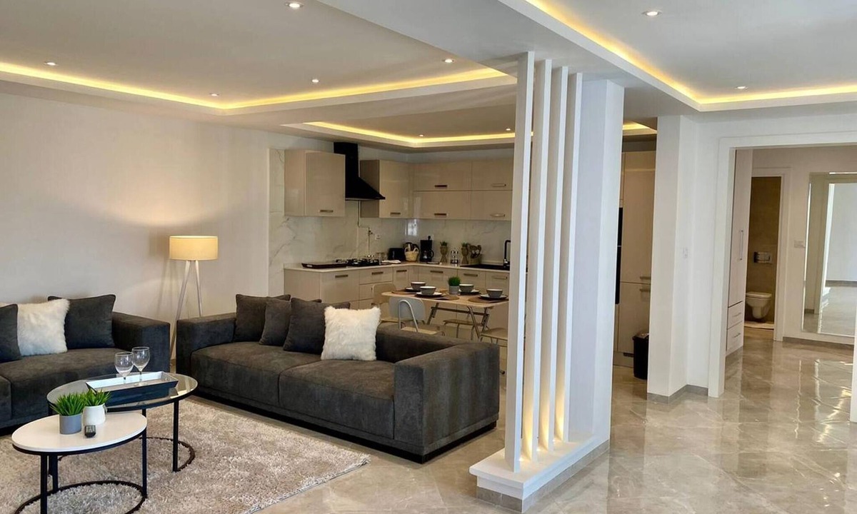 Sidi Dhrif Apartment | Charming 2-Bedroom Apartment in Vibrant Marsa, Tunisia