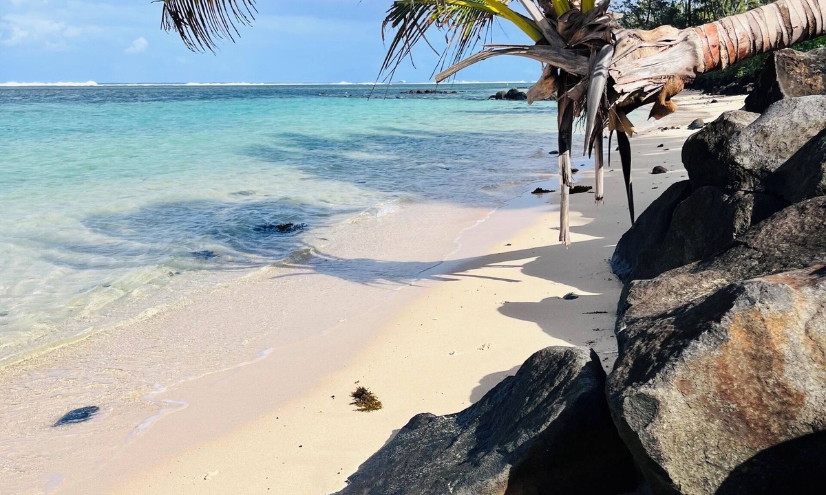 Pereybere House | Charming beach apartment - 5 minutes from Pereybere beach