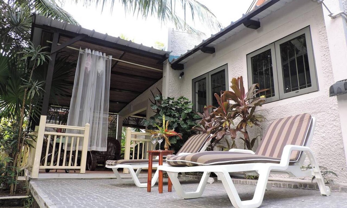 Blue Bay House | Homerez - House in Blue Bay
