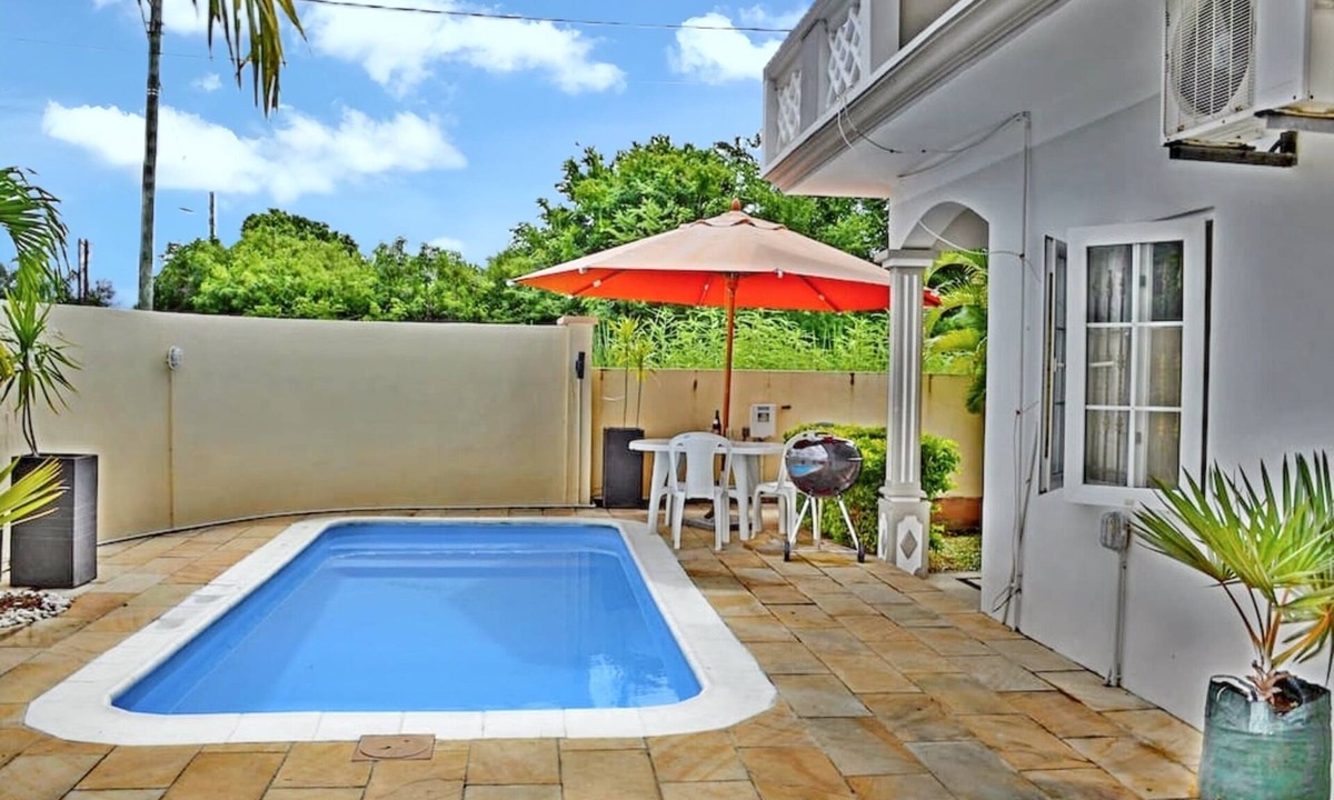 Pereybere Villa | Homerez - Villa in Grand Baie
