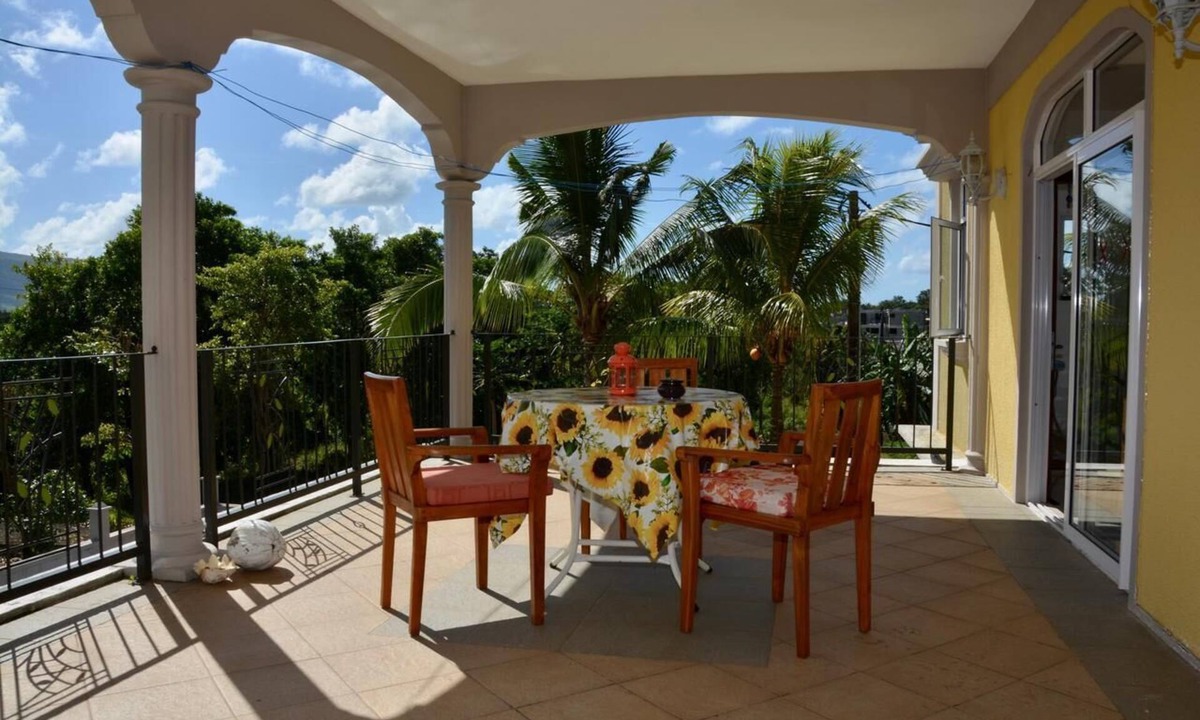 Mahebourg Apartment | La Belle Maison De Bel Air