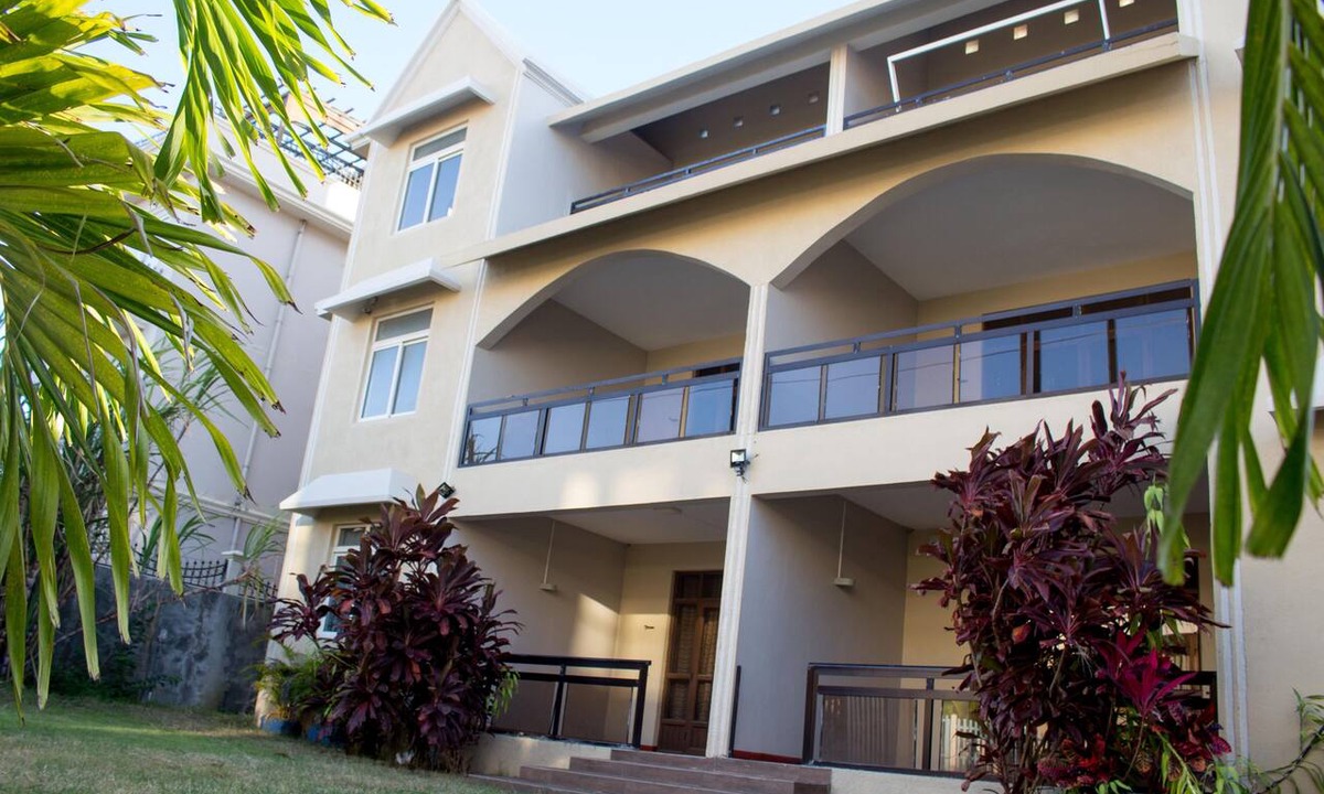 Mont Choisy Apartment | Le Diamant Vert Apartments @ Mont Choisy APT 102