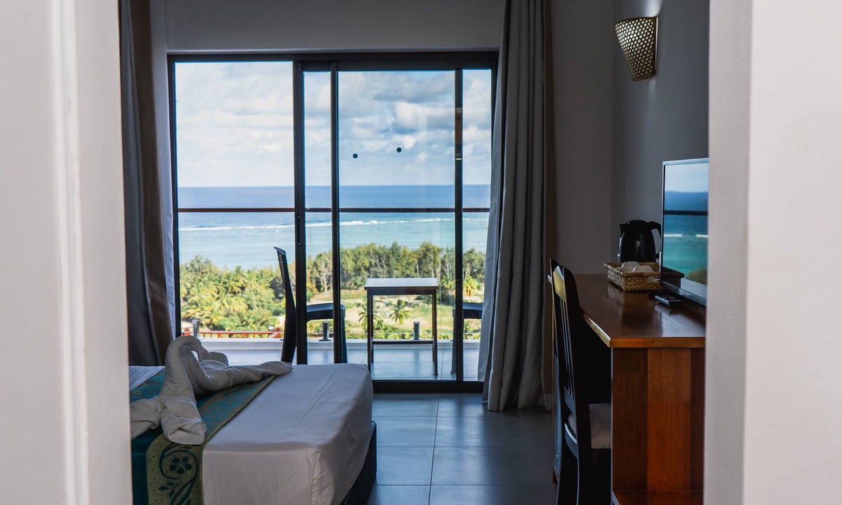 Coromandel Hotel | Le Marin Rodrigues Island