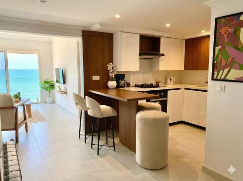 La Marsa Apartment | Luxurious Beachfront Apartment in La Marsa, Tunisia
