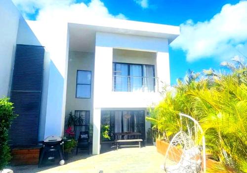 Grand-Baie Villa | Modern Eco-Townhouses in Grand Baie - 7 Mins Walk to Beach