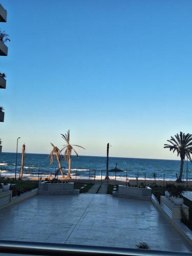 Chott Mariem Apartment | Résidence Costa G42, vue mer, piscine, accès direct plage