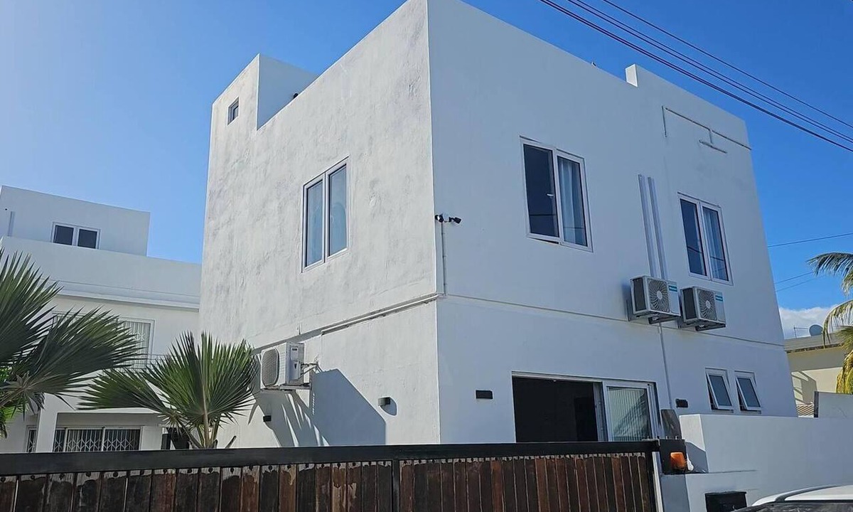La Preneuse Villa | Rooftop Garden Jacuzzi Luxury Villa