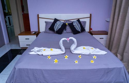 La Mivoie Apartment | Secret garden studio