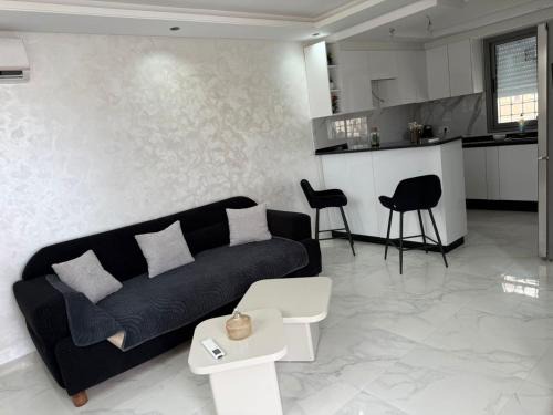 La Marsa Apartment | Villa neuve avec une grande terrasse
