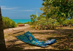 Charming Villa Pointe D'Esny feet in the water on garden and beach, quiet, wifi