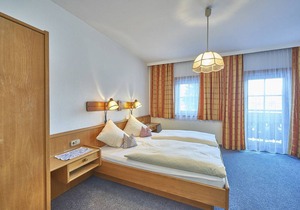 Hotel ∙ 2 guests in Stuhlfelden