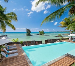 Azur Beachfront Suites 