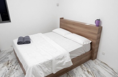 Les Salines Apartment | 2-bedroom apartment in the heart of Port Louis-Walk to everything