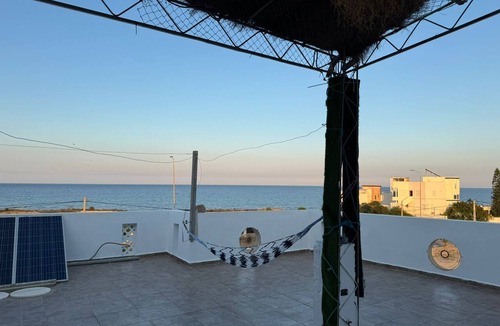 Hergla Apartment | 2 min from the beach with a splendid sunrise view, Family-sized vacation stay
