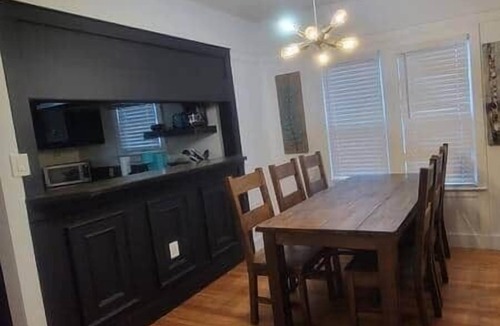 Royal Oak House | <3 of Royal Oak - Entire 2BR House!
