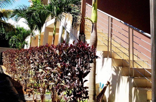 Flic-en-Flac Apartment | ★ 3mins walk to beach, bars&restaurants - Mountain views - Modern & Stylish
