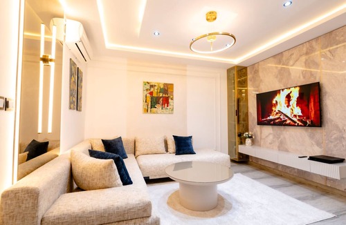 Sahloul Apartment | A Work of Art to Live In