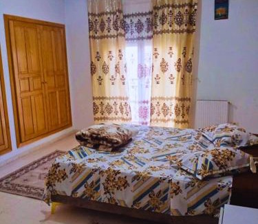 Ennasr Apartment | Appartement 3 Chambres Connecté Ennasr 2 - Proche Aéroport