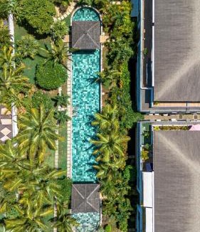 Cap Malheureux Hotel | Aroma Plaza - Infinity Pool & Peaceful Boutique Hotel