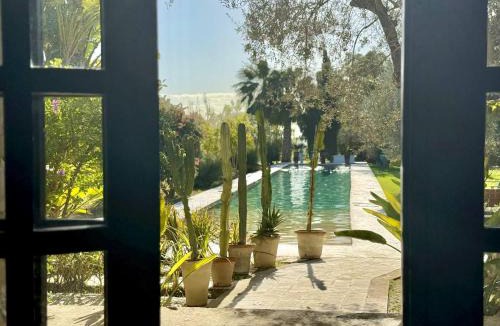 Utica Villa | Artists House Villa in Utique