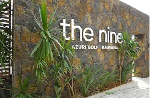 Roches Noires Apartment | Azuri Luxury Apt with Private Terrace and Beach and Golf