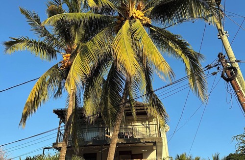 Albion Apartment | Balkon D’Albion Beachfront