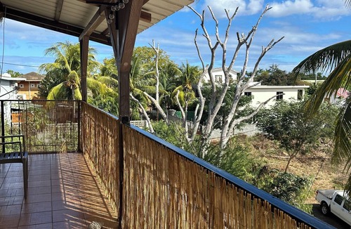 Albion Apartment | Balkon D’Albion Beachfront
