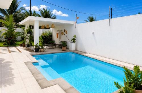 Calodyne Villa | Beautiful contemporary villa with private pool
