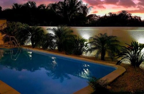 La Gaulette Apartment | Blue Heaven Villa with Garden, Salt pool & Jacuzzi Welcomes All