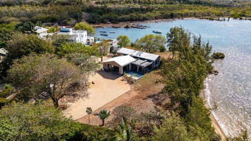 Black River House | Blue Zebra - Domaine résidentiel privé en bord de mer