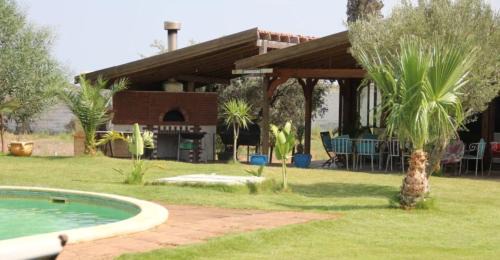 Ben Khalled Bed & Breakfast | Chalet Essanya
