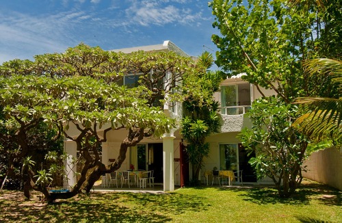 Pointe D'esny Villa | Charming Villa Pointe D'Esny feet in the water on garden and beach, quiet, wifi
