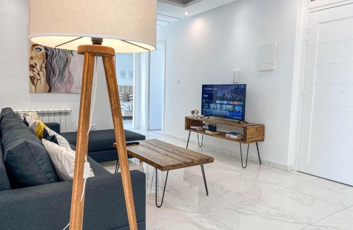La Marsa Apartment | Cosy Apartment in La Marsa - 2 bed 1 Bath