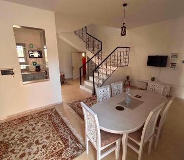 Mezraia Villa | djerba palm house