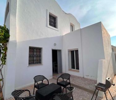 Mezraia Villa | djerba palm house