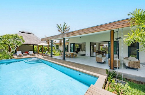 Tamarin Villa | Eko Savannah by MJ Holidays
