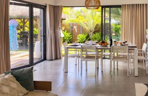 Trou aux Biches House | Elegant villa with a pool Beach: 2-minute walk Golf: 3 min Mont-Choisy