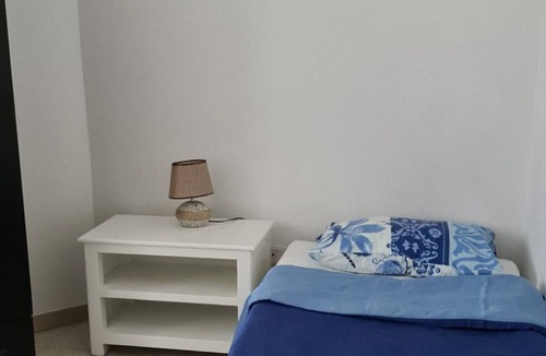 Tunis Centre Apartment | Exceptional location in downtown Tunis; year-round rental available.