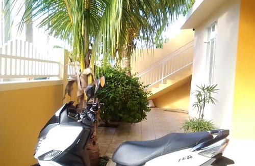 Port Louis Bed & Breakfast | Famille Manuel