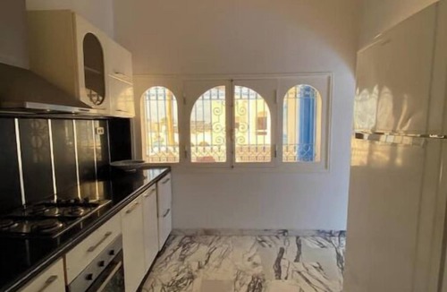 Sedghiane Villa | First-floor house with sea view