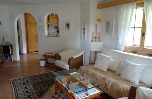 Affeier Apartment | Gadahüs 4 Elvers Misanenga - Ferienwohnung mit Bad/WC, 54 m2 für max. 4 Personen
