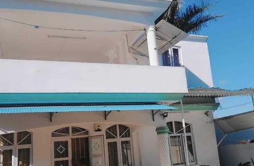 Grand-Baie House | GRANDBAIE House,Private Pool,JACCUZI, wifi, security camera for 1-12 persons