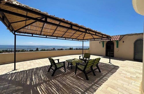 Ghar El Melh House | Grotte de Sel Private pool