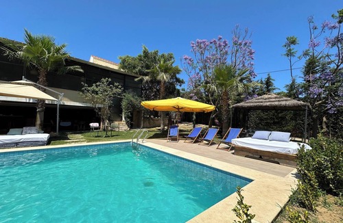 Ghar El Melh House | Grotte de Sel Private pool