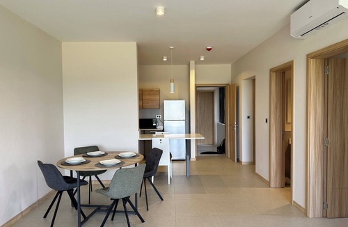 Candos Apartment | Haven Suites - Verdant Garden in Moka - Family-sized Retreat!